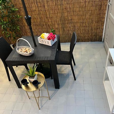 B&B Palazzo Veliero Al Castello Torre Maggiore Екстериор снимка