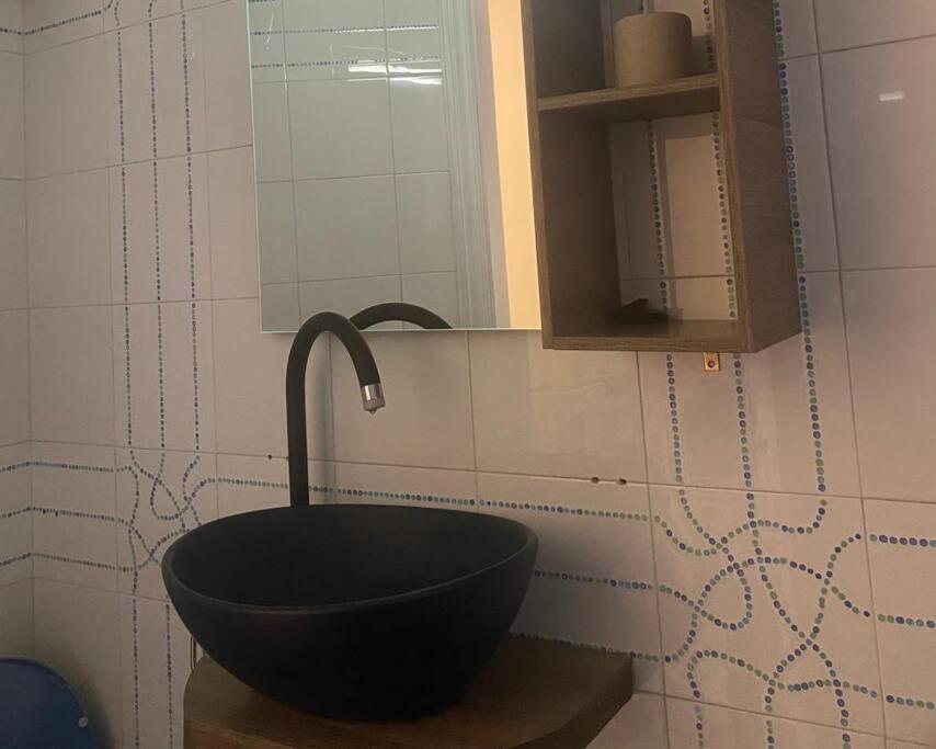 B&B Palazzo Veliero Al Castello Torre Maggiore Екстериор снимка